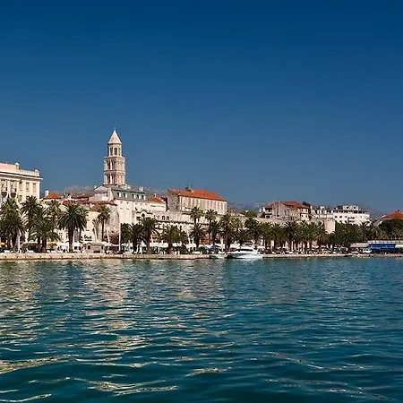 Διαμέρισμα Nice With Underground Garage *